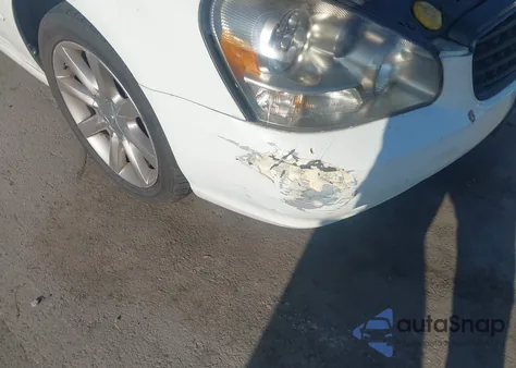 2002 Infiniti Q45 Luxury z USA, uszkodzony, nr VIN JNKBF01A12M006575